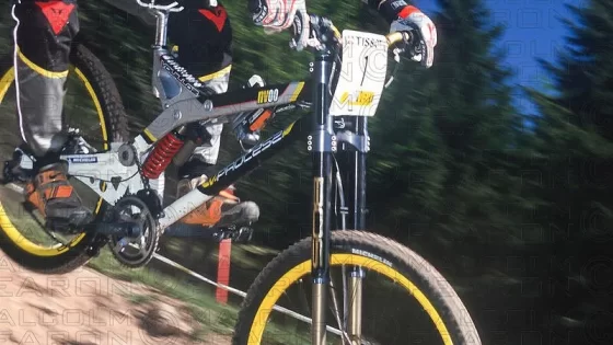 NICOLAS VOUILLOZ TRAINING LES GETS, FRANCE. TISSOT MOUNTAIN BIKE WORLD CUP 2000