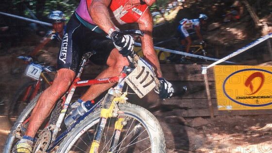 THOMAS FRISCHKNECHT, GOLD MEDAL WINNER, CAIRNS, AUSTRALIA. UCI CAMPIONATI DEL MONDO 1996