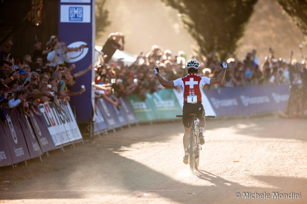 Nino Schurter vince mondiali 2013 Pietermaritzburg MTB