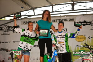 Macheda, Pastore, Uttini - podio punta ala superenduro 2011