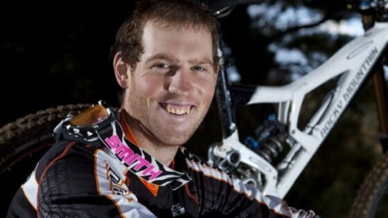 Cam Cole nel 2017