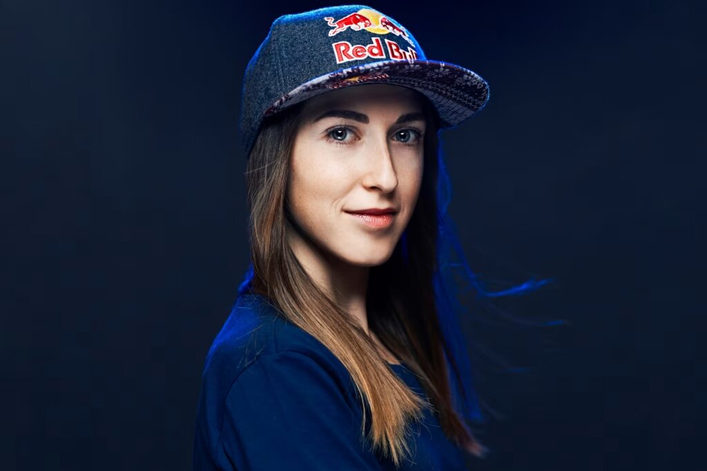 yana-belomoina-portrait-2019
