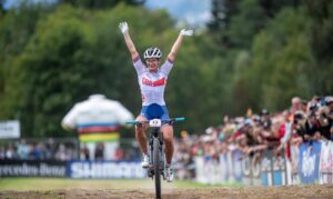 Evie Richards Iridata 2021