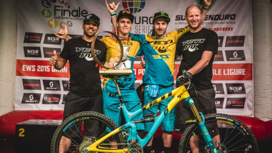 ©Matt Wragg - Yeti Dream Team 2015, Graves and Rude