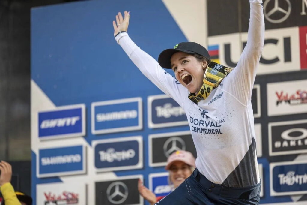 Camille-Balanche-vince-la-Coppa-del-Mondo-DH-2022-scaled-1