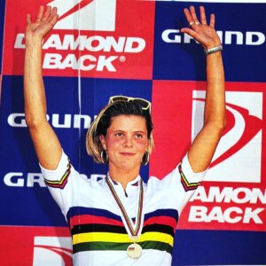 paola pezzo campionessa mondiale 1993 mtb