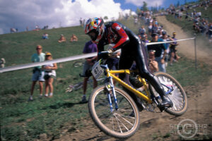 ©Steve Behr / Stockfile - John TomacDownhill Campionati del mondo , Vail , Colorado USA 1994