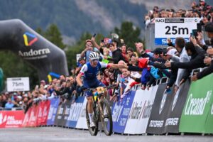 luca martin campione del mondo xco mtb 2024