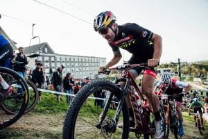 Lars-Forster-wins-World-Cup-Snowshoe-2019-XCO-Elite-men-scaled