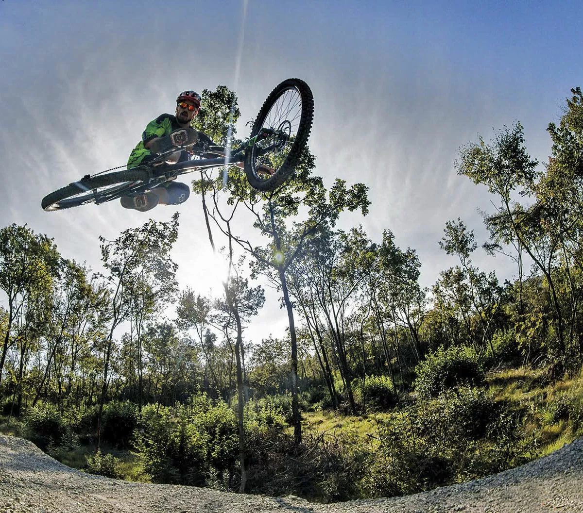 high garda bike arena