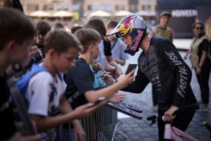 Emil Johansson Red Bull District Ride 2022