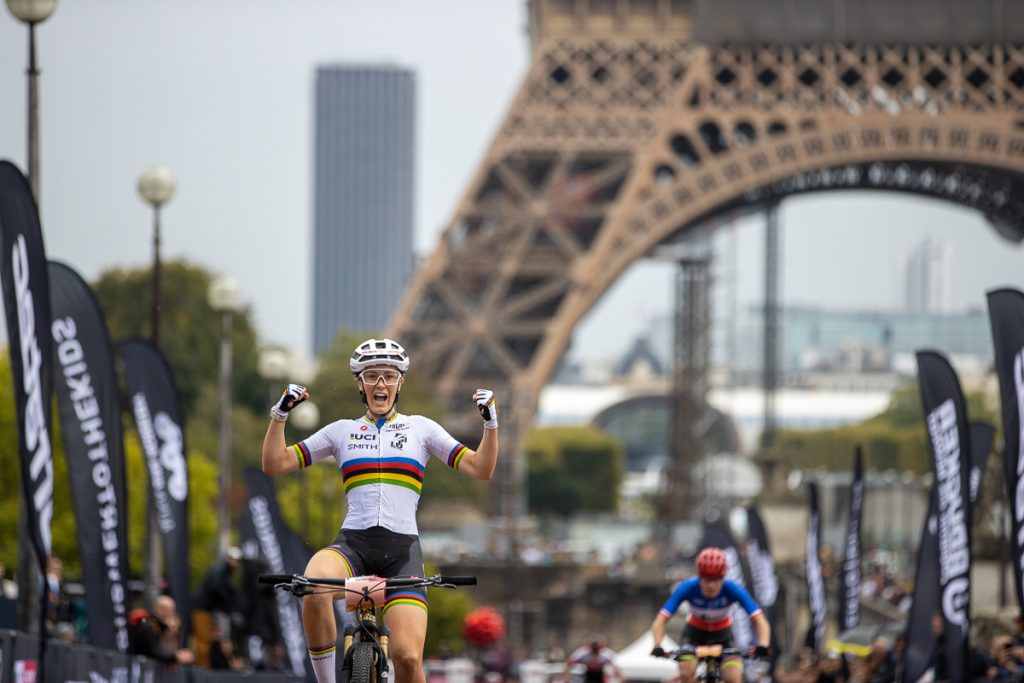Gaia Tormena Tour Eiffel