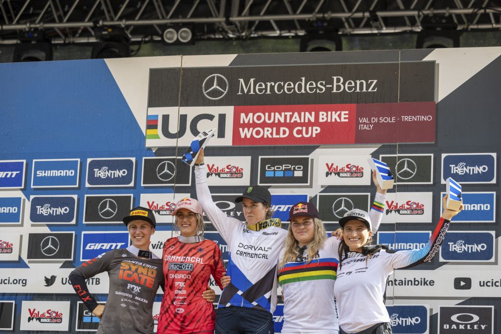 Podio Generale Coppa del Mondo DH 2022 Elite Femminile