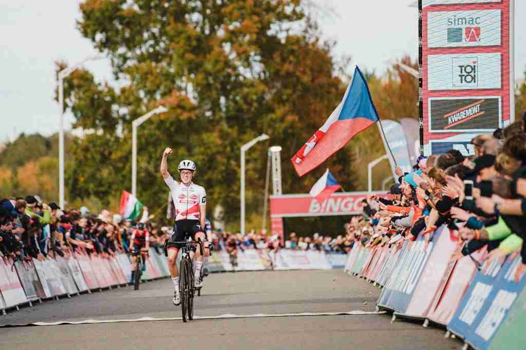 Fem Van Empel vince Tabor 2022 Cyclocross