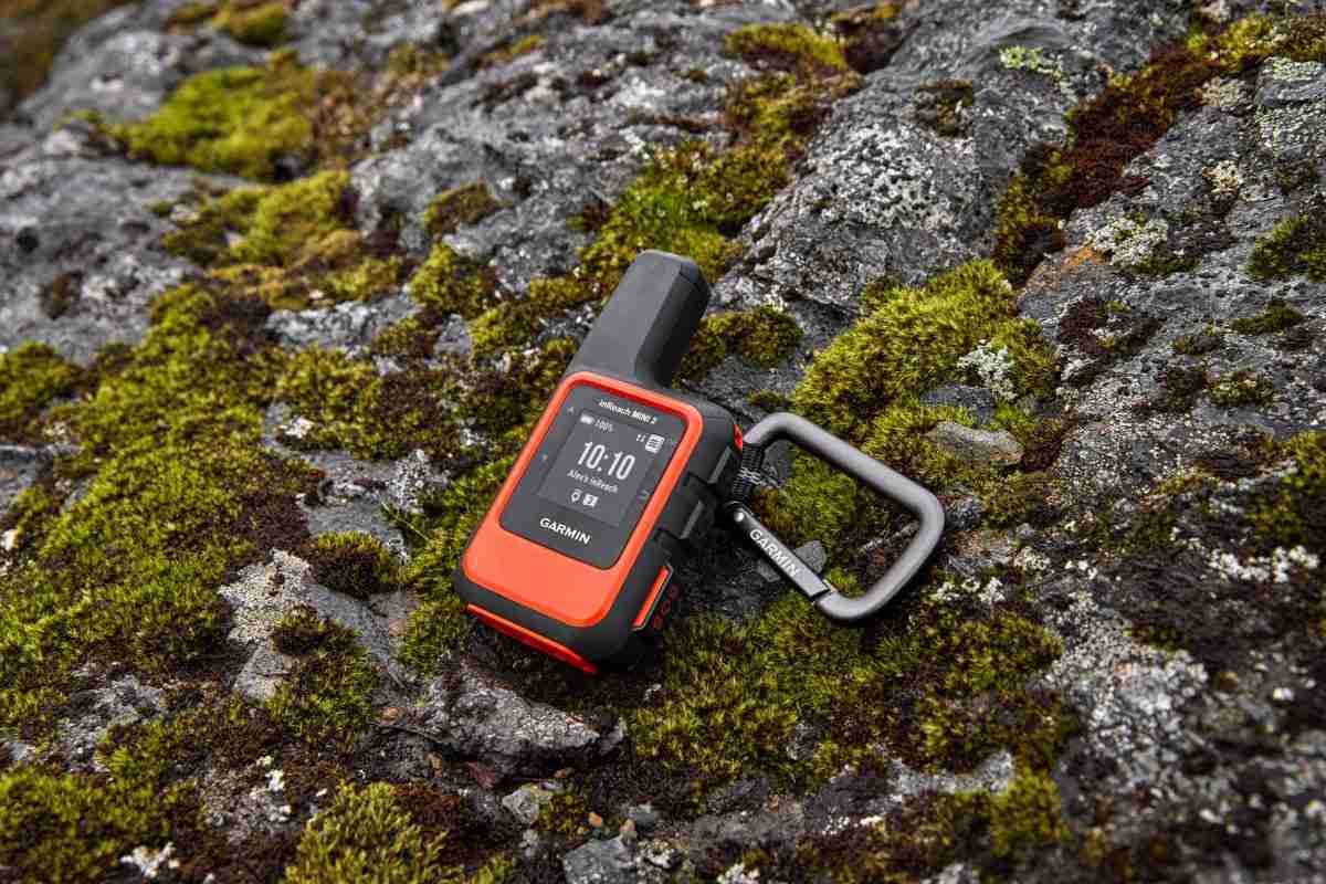 ph credit_Garmin_inReachMini2_lifestyle