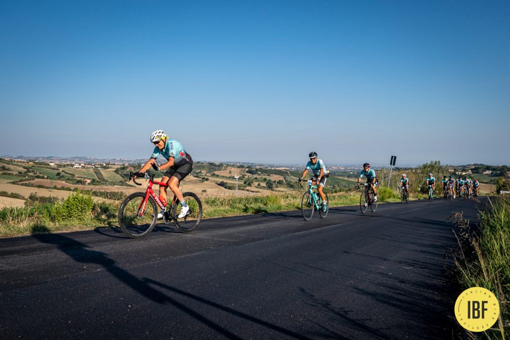 La-Gialla-Cicloturistica2