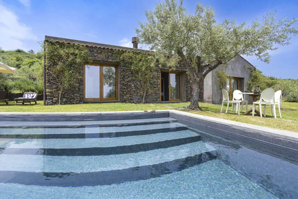 LBH_MonaciDelleTerreNere_Sicilia_08_TwoBedroomVillaElegante