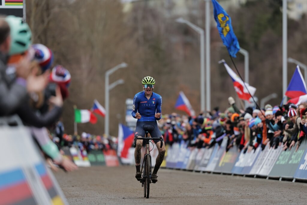 Stefano Viezzi campione del mondo ciclocross 2024