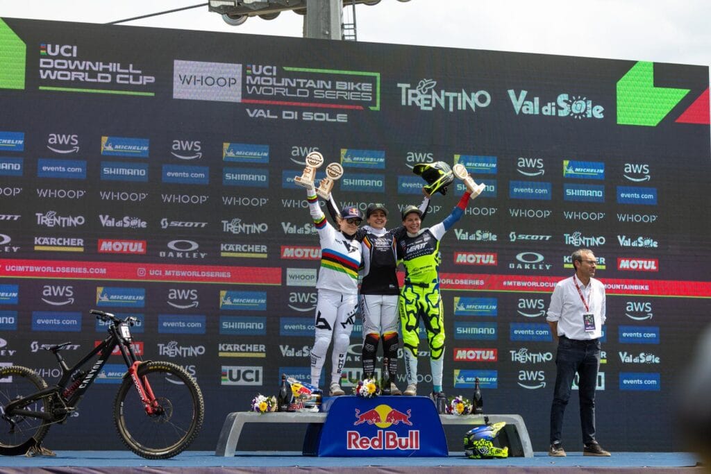 women's elite podium val di sole