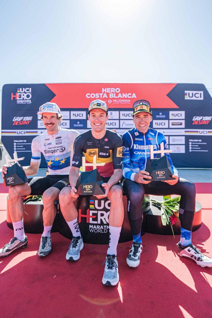 Podio Elite Men, da sinistra: Andreas Seewald, Wout Alleman e David Valero / ph credit wisthaler.com