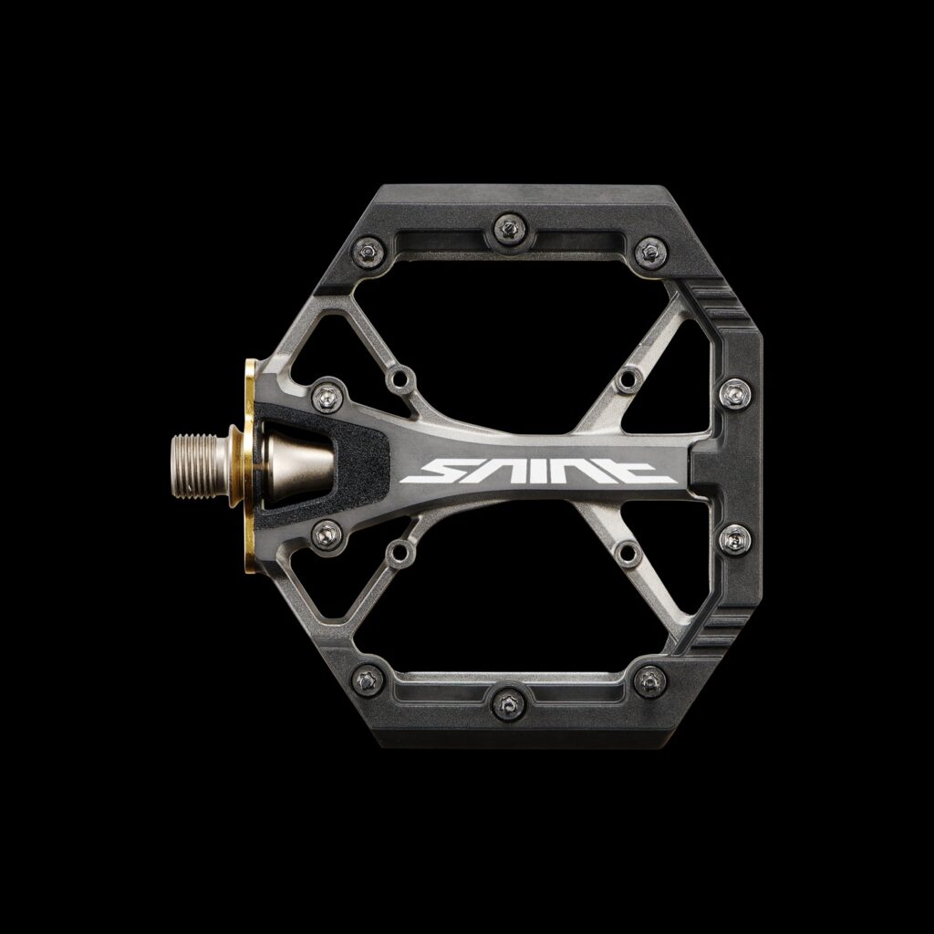 pedali flat shimano saint