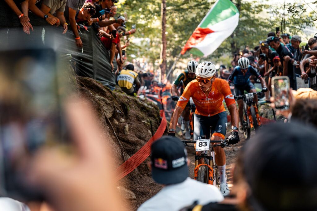 A Daolasa non è stata la giornata di Mathieu van der Poel (Credits: Daniele Molineris)
